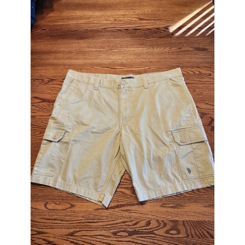 US Polo Assn. Cargo Shorts Mens Khaki Size 44 100% Cotton